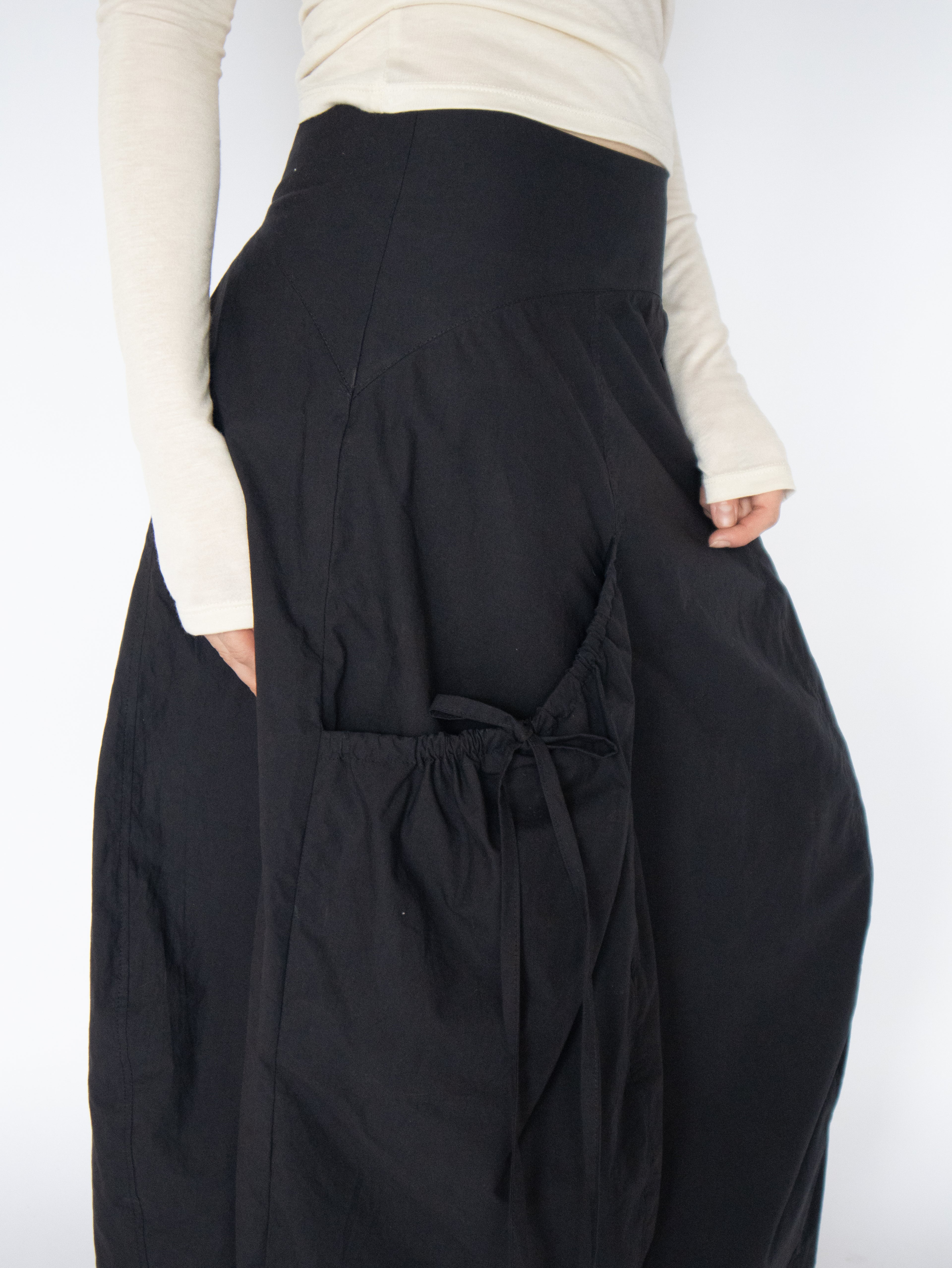 Arlo Skirt- Black