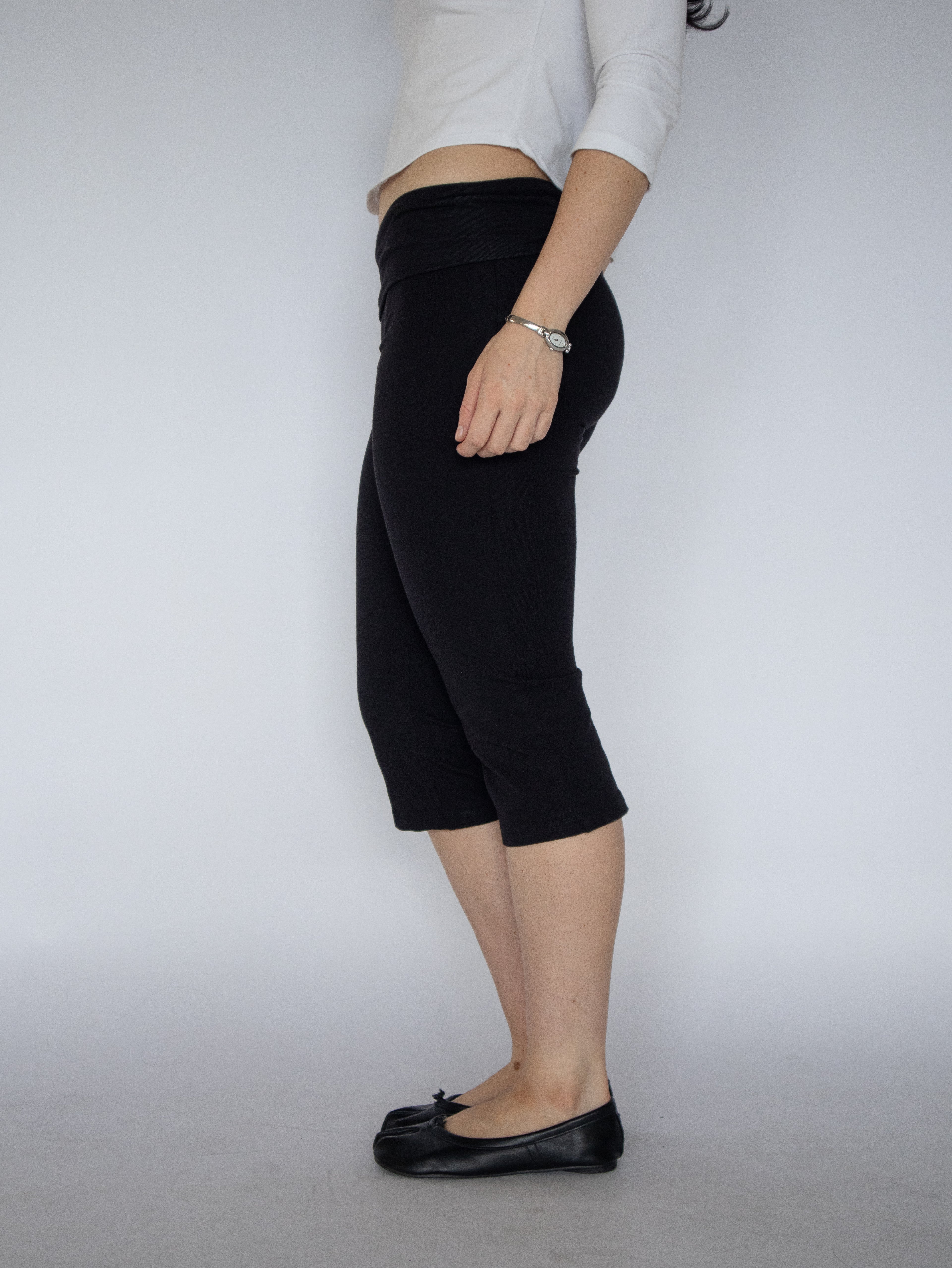 Luci Capri- Black