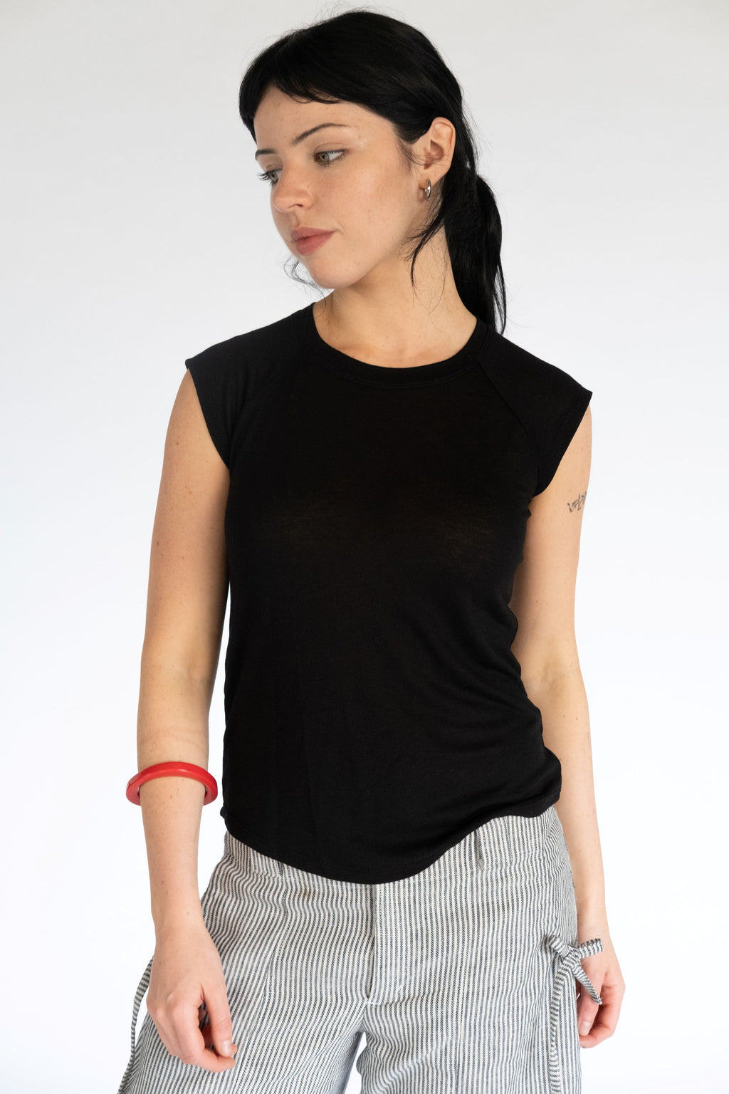 Mon Raglan Tee- Black