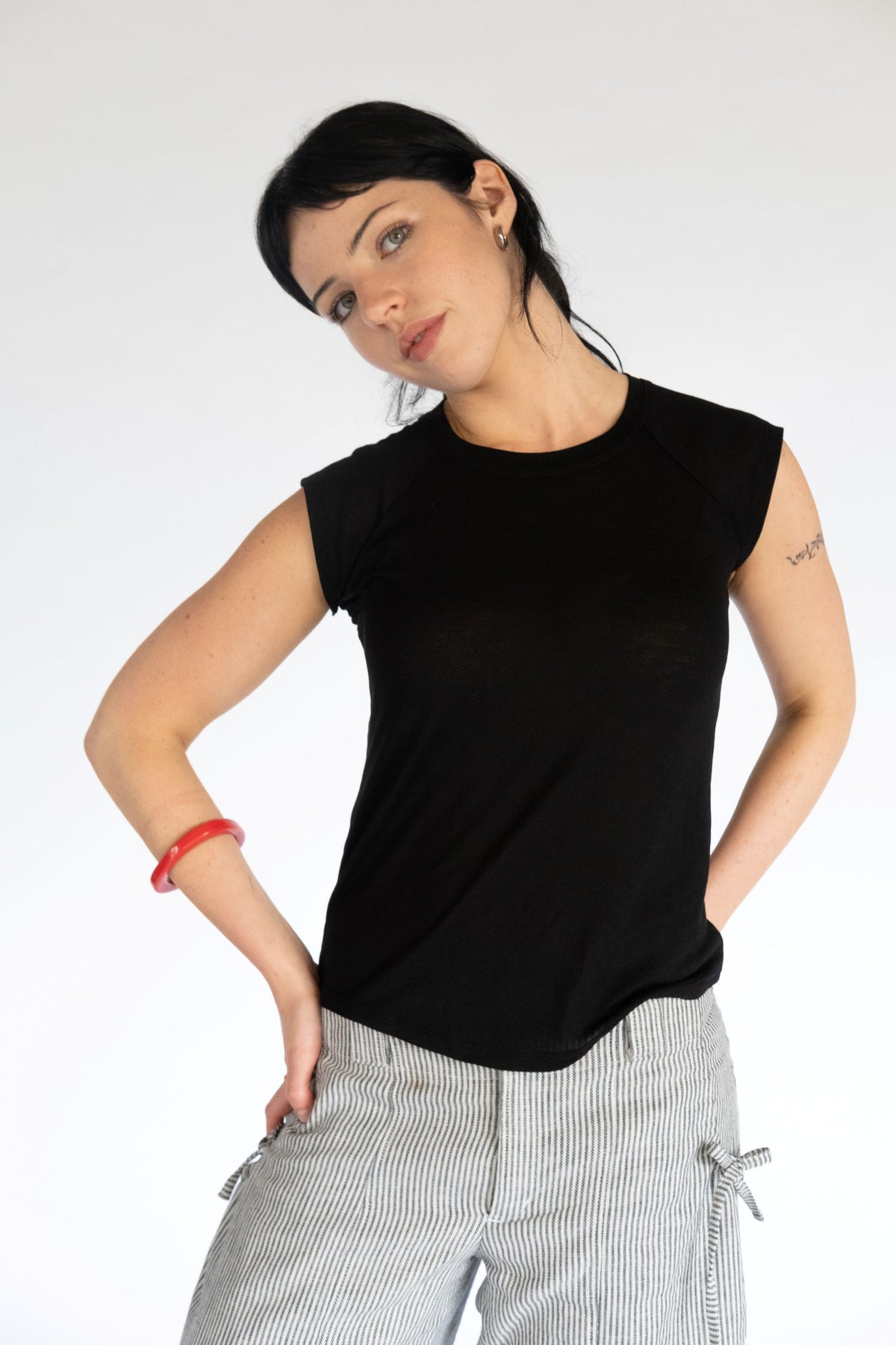 Mon Raglan Tee- Black